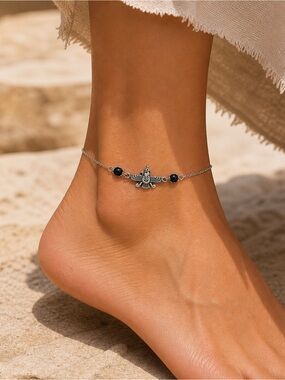 Farvahar Anklet, Persian Symbol, Minimalist Silver Finish Chain